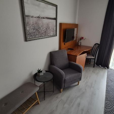 Port Club Pension & Restaurant Námestovo Pokoj fotografie